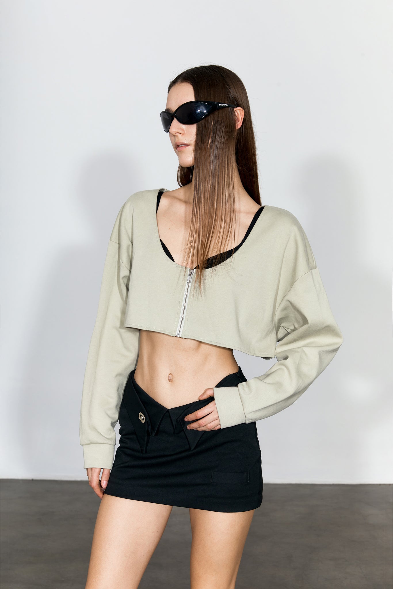 Scoop-Neck Cropped Jacket In Grayish Green - YJ1NGZYZJ® Official